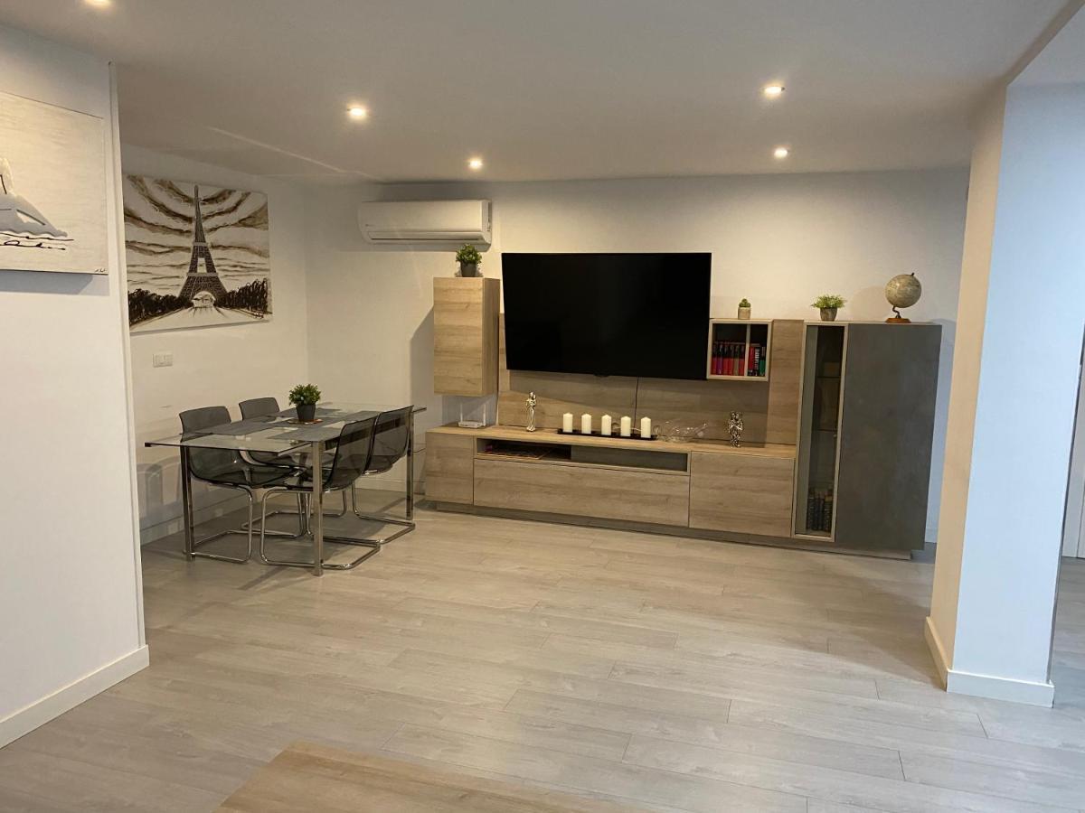 Munoz Degrain Apartamento Apartment Malaga Exterior photo